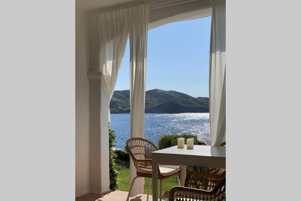 Appartamento Miravent Terraza Y Jardin Frente Al Mar Menorca Fornells  Esterno foto